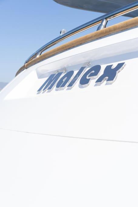 ホテル Super Yacht Located In Puerto Banus マルベーリャ エクステリア 写真